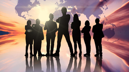 500強(qiáng)企業(yè)中層管理者培養(yǎng)解密與企業(yè)管理咨詢